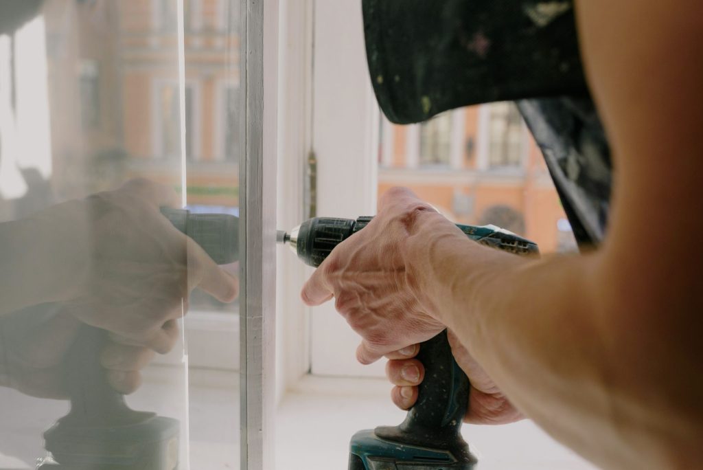 Bosch ou Makita : choisir une perceuse