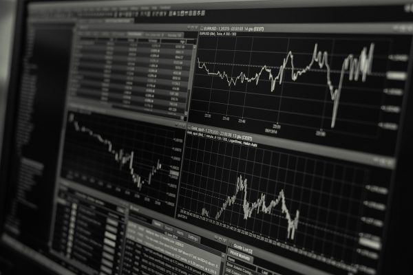 Investir en Bourse avec méthode : écrire ses critères avant d’acheter