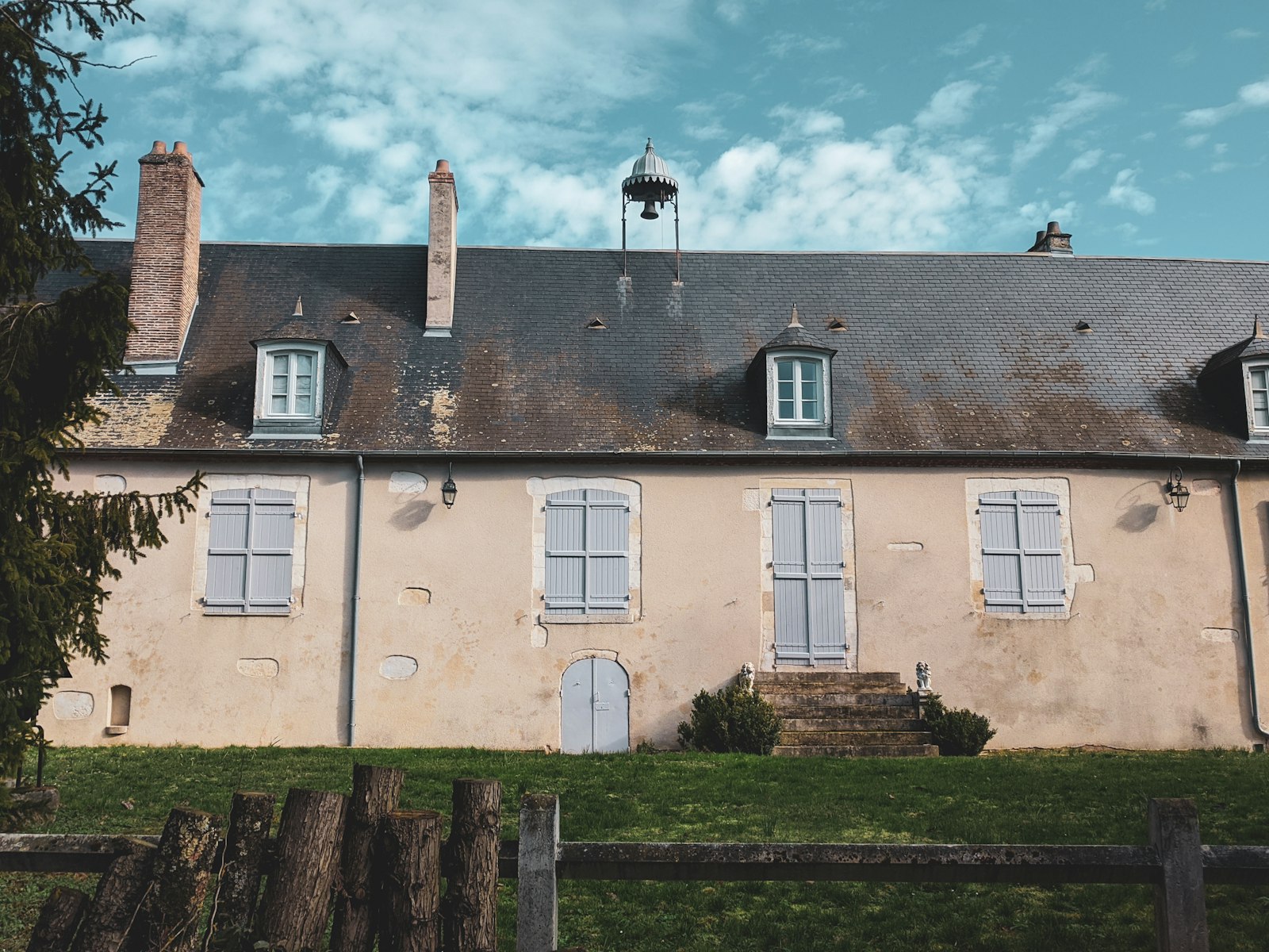 Une maison en Drôme maintient 23 °C sans chauffage traditionnel