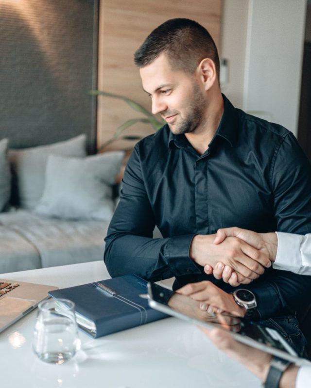 Private equity : comprendre le processus d&rsquo;investissement avant de se