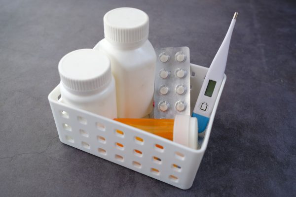 Pénuries de médicaments : le Sénat aggrave la situation sans le savoir ?