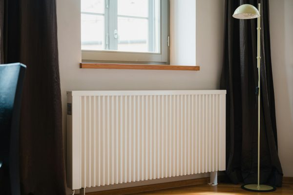 Vos radiateurs font du bruit ? Attention aux factures salées cet hiver !