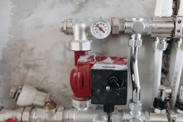 Chauffage collectif en panne : qui paye pour le chauffage d’appoint ?