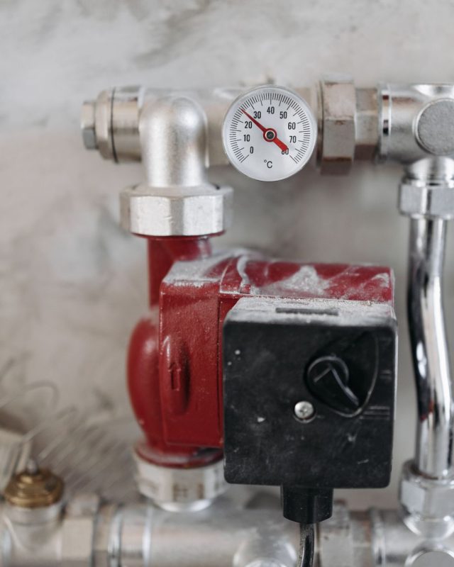 Chauffage collectif en panne : qui paye pour le chauffage d’appoint ?